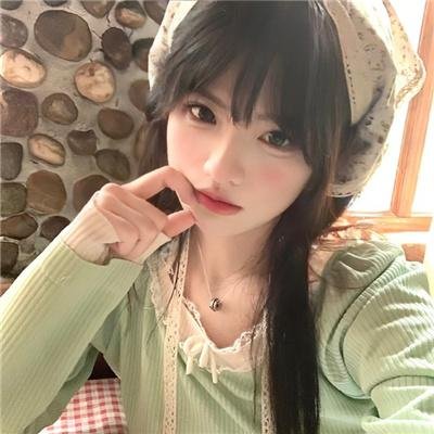 女主角